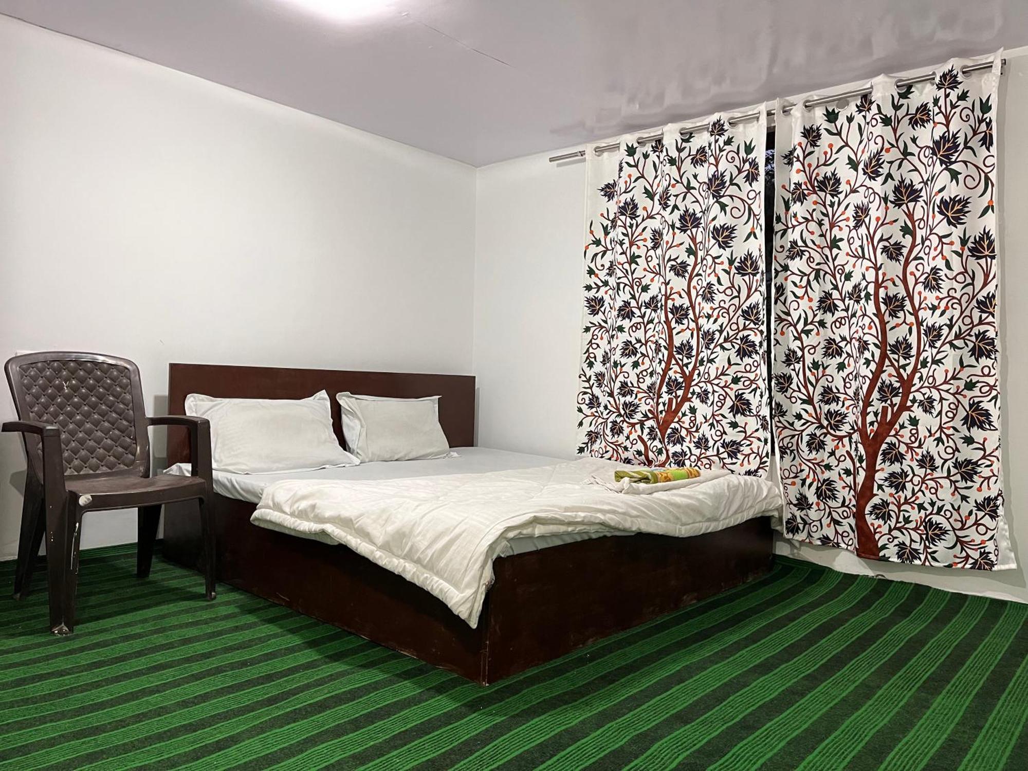 Hotel Border View Kargil Luaran gambar